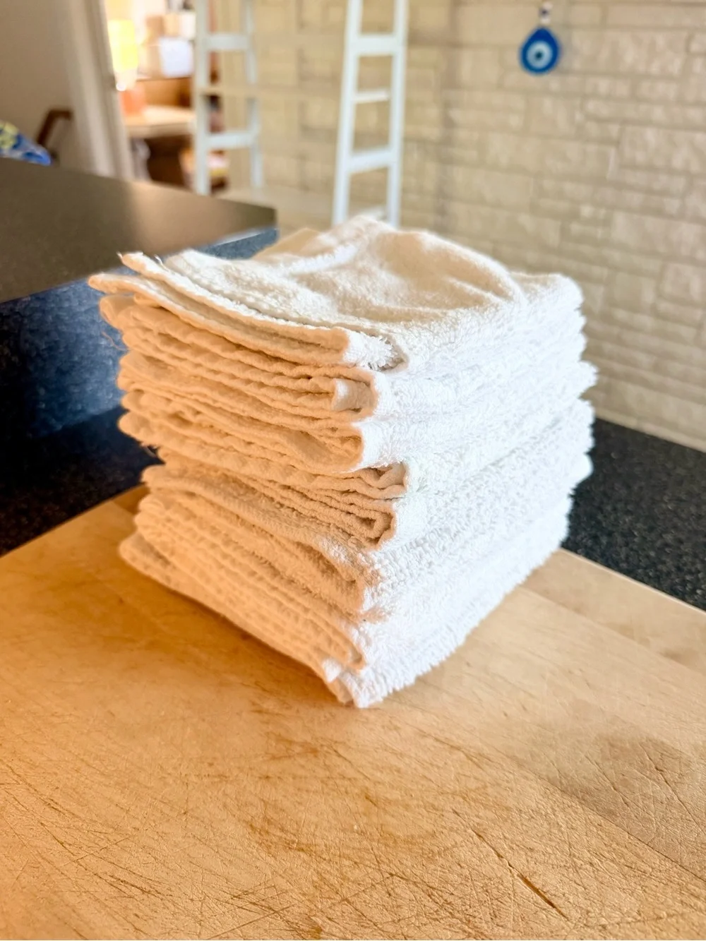 Stack of 10 spa White Cotton Washcloths, EUC. Various brands